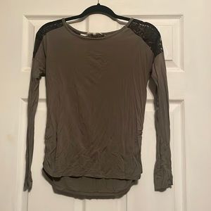 Medium Green/Black long sleeve shirt